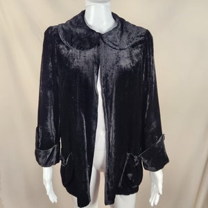 Original 1920-30s black silk velvet jacket