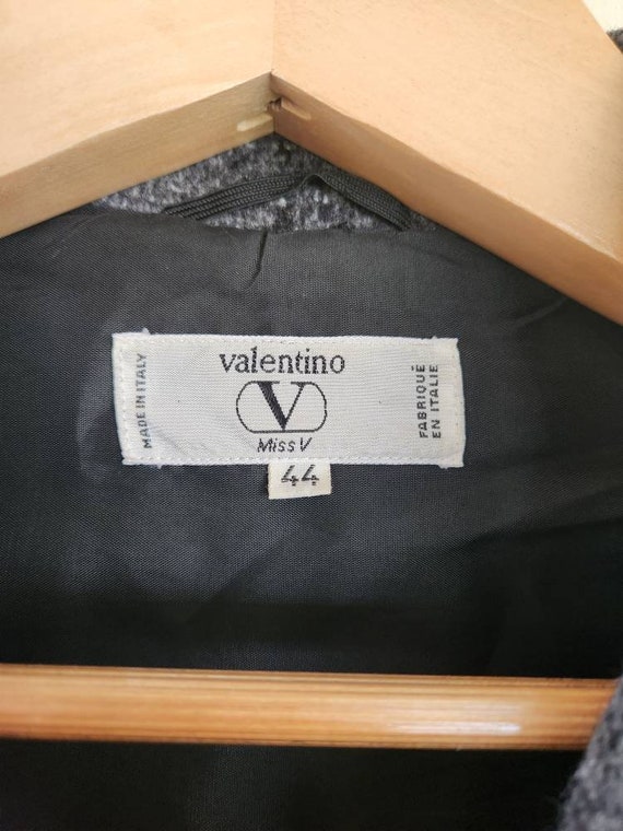 Valentino, Miss V 1980s wool coat - image 2