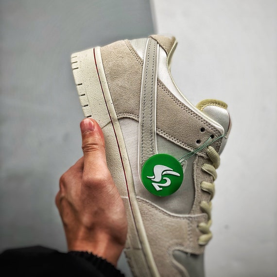 Dunk Light Bone - image 8