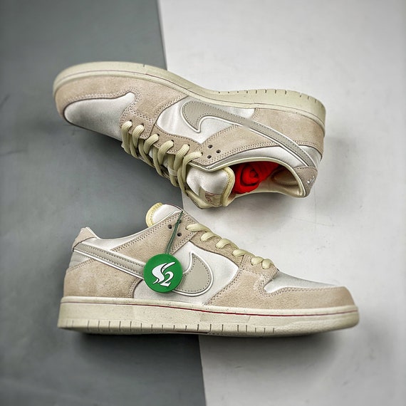 Dunk Light Bone - image 2