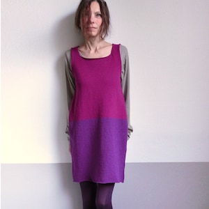 stricken magenta lila color block wollpullover kleid