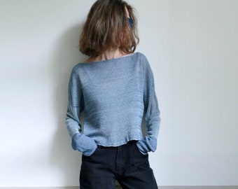 suéter de punto de lino gris-azul, bloque de color