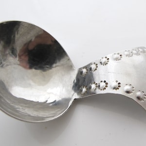 Stainless steel ‘stay bright’ rivet effect caddy spoon Keswick School c1950