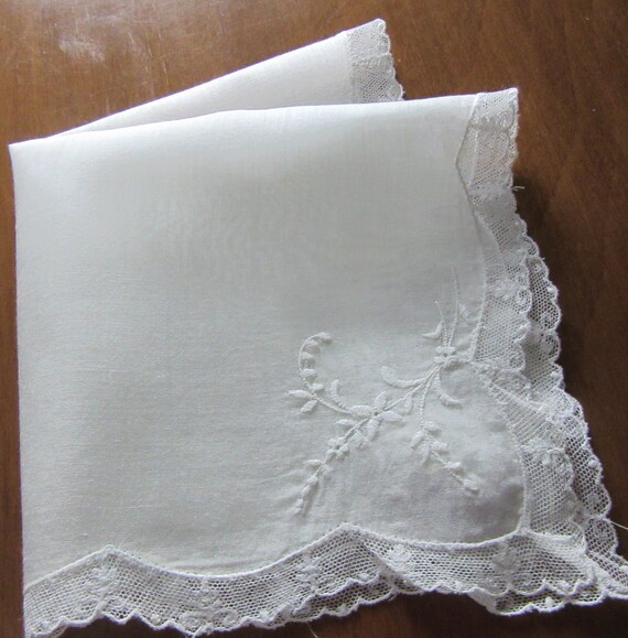 Vintage White on White Embroidered  Valenciennes … - image 1
