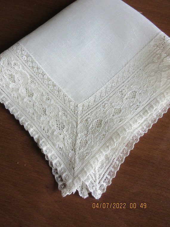 Vintage French Lace Intricate Lace Wedding Hankie I… - Gem