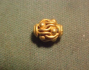 Sasanian gold bead circa 224-642 AD
