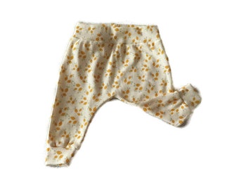baby pants, lemon pants, baby basics, size 4-6M, baby leggings, organic cotton, unisex baby clothes