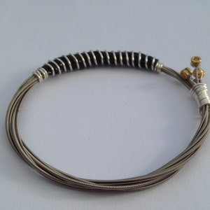 Recycled Guitar String Bracelet, styled with silver plated copper wire. Unisex Unique Guitarist Gift image 4