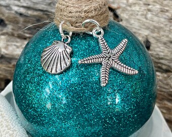 Seashell Glittered Ornament Glass