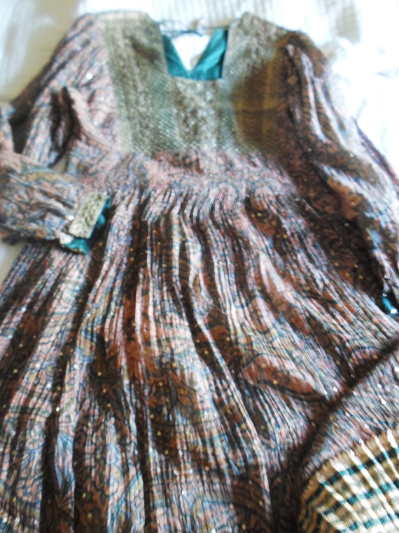 Vintage kuchi dress, embroidered in gold thread