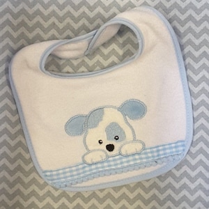アップリケ機械刺繍デザイン 赤ちゃんの子犬