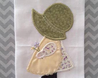 Sunbonnet Girl Machine Embroidery Applique Design.