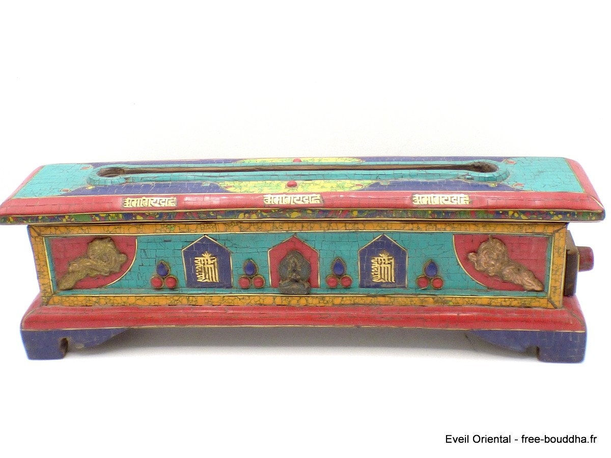 Bruleur d'encens Bouddhiste Fait Main Serti de Pierres Naturelles, Made in Nepal, Bepn3