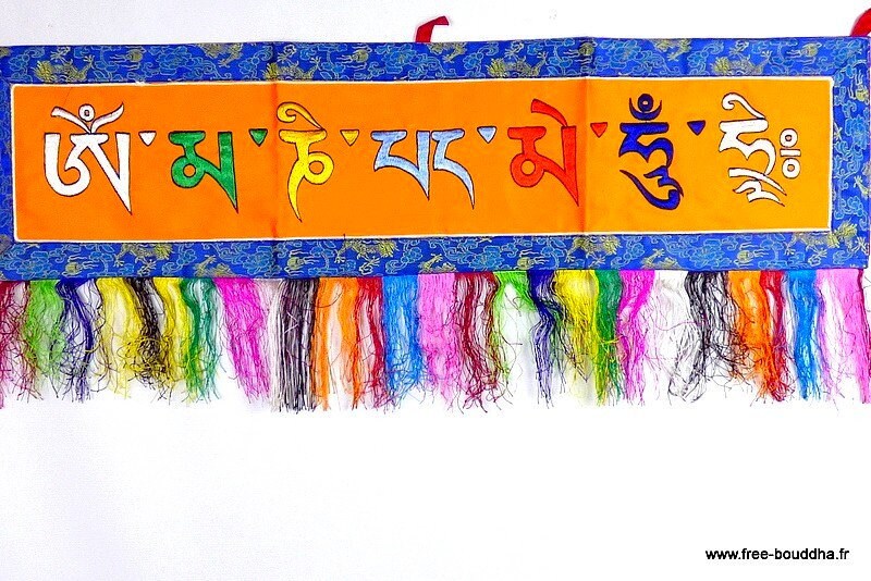 Tenture Tibetaine Bouddhiste Chenrezi Brodée à La Main Couleur Safran Omph3