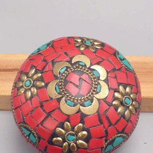 NEPALESE JEWELRY BOX metal and stones, Tibetan crafts, bat90.3