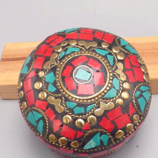 TIBETAN JEWELRY BOX metal and stones, Tibetan crafts, bat90.2