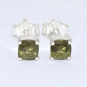 MOLDAVITE stud earrings grade AAA silver 925, BK110.2
