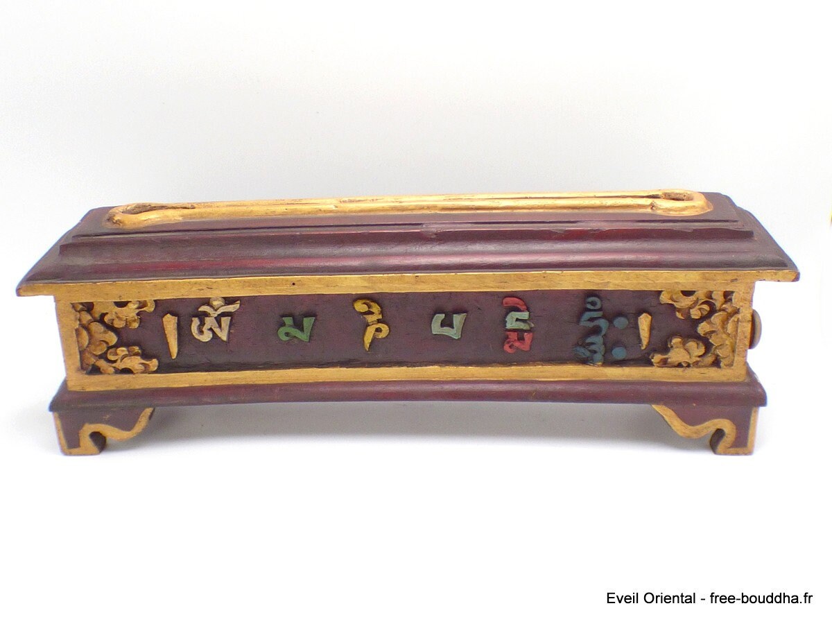 Bruleur d'encens Bouddhiste Fait Main en Bois Mantla de Chenrezi, Made in Nepal, Pebd3