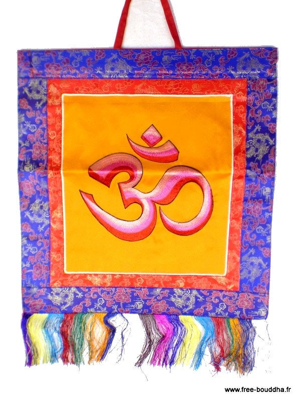 Tenture Tibetaine Om Jaune d'or Tangka Bouddhisme Méditation Décoration Tibetaine Ref Tenoh5