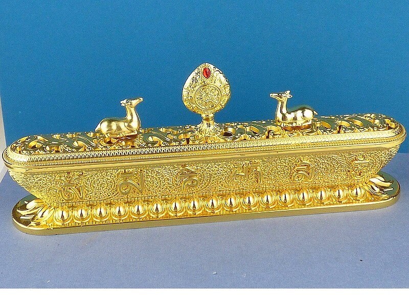 Porte-Encens Tibétain Orné de Stupa et Biches en Métal Doré, Dv8B