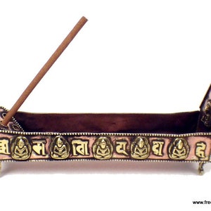 Tibetan incense holder decorated with the 8 auspicious signs, brass metal, betp12
