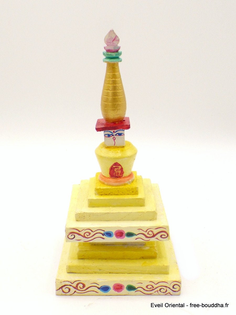 Stupa Tibetain en Bois Fait Main 16 cm, Stu10
