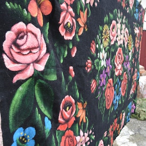 Large vintage  wool  rug carpet - Hand-painte - Floral pattern kilim - Bessarabian Moldovan Romania Kilim -  242 cm ( 95 &quot;) x 140 cm ( 55 &quot;)