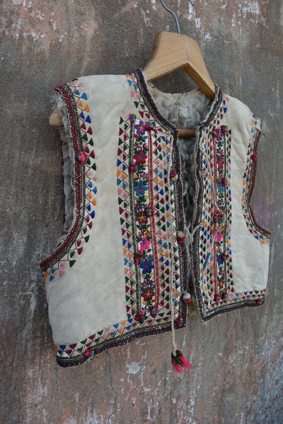 Antique Ukrainian vest - Traditional Ukrainian sl… - image 2