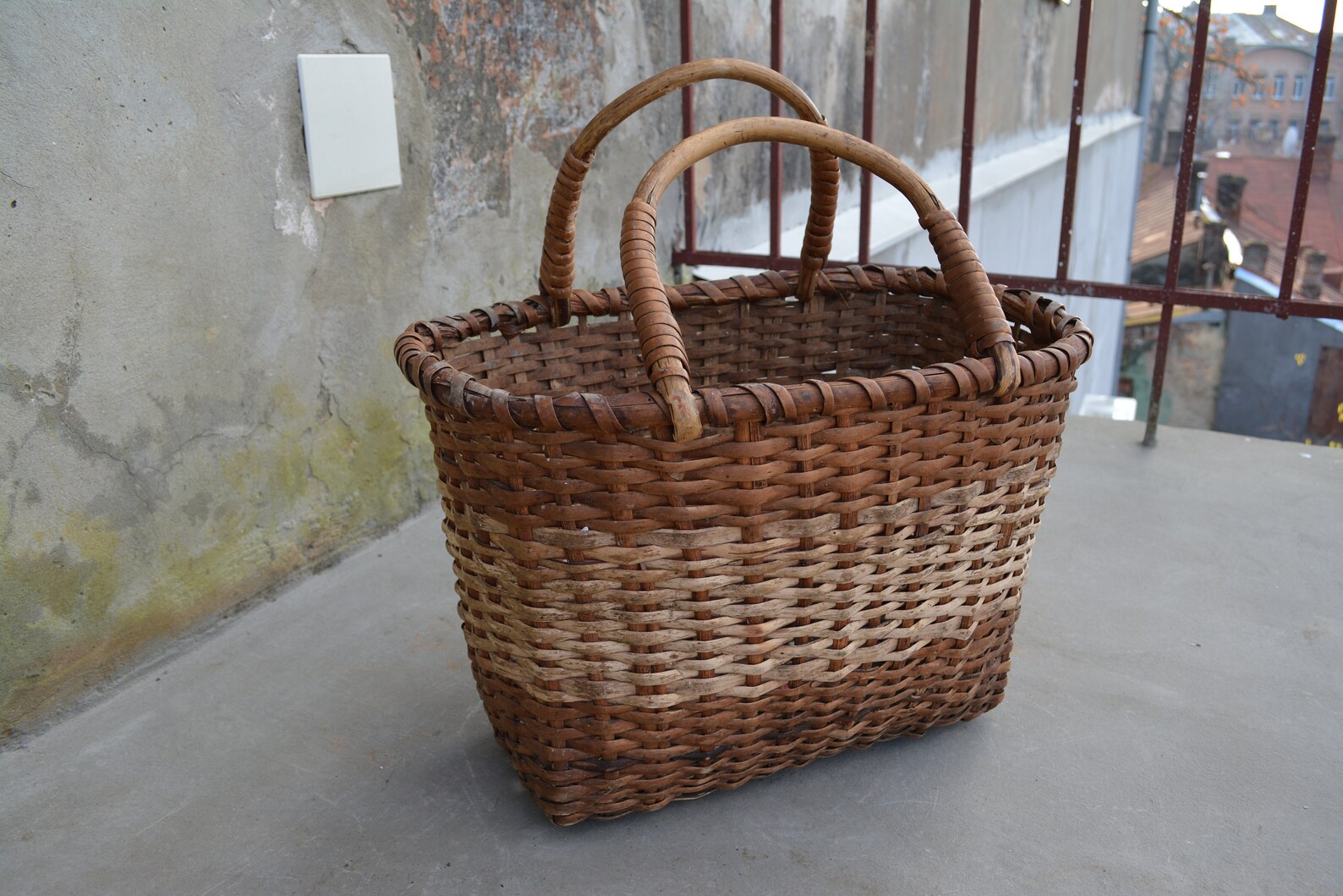 Vintage Antique Wicker Basket Antique Hand Woven Basket Etsy