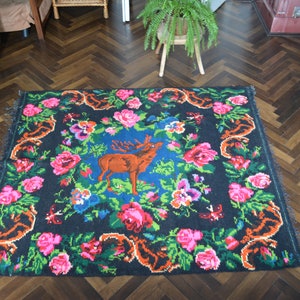 Vintage handwoven wool  rug carpet - Floral kilim -  Bessarabian Moldovan Romania Kilim - Rustic decor .