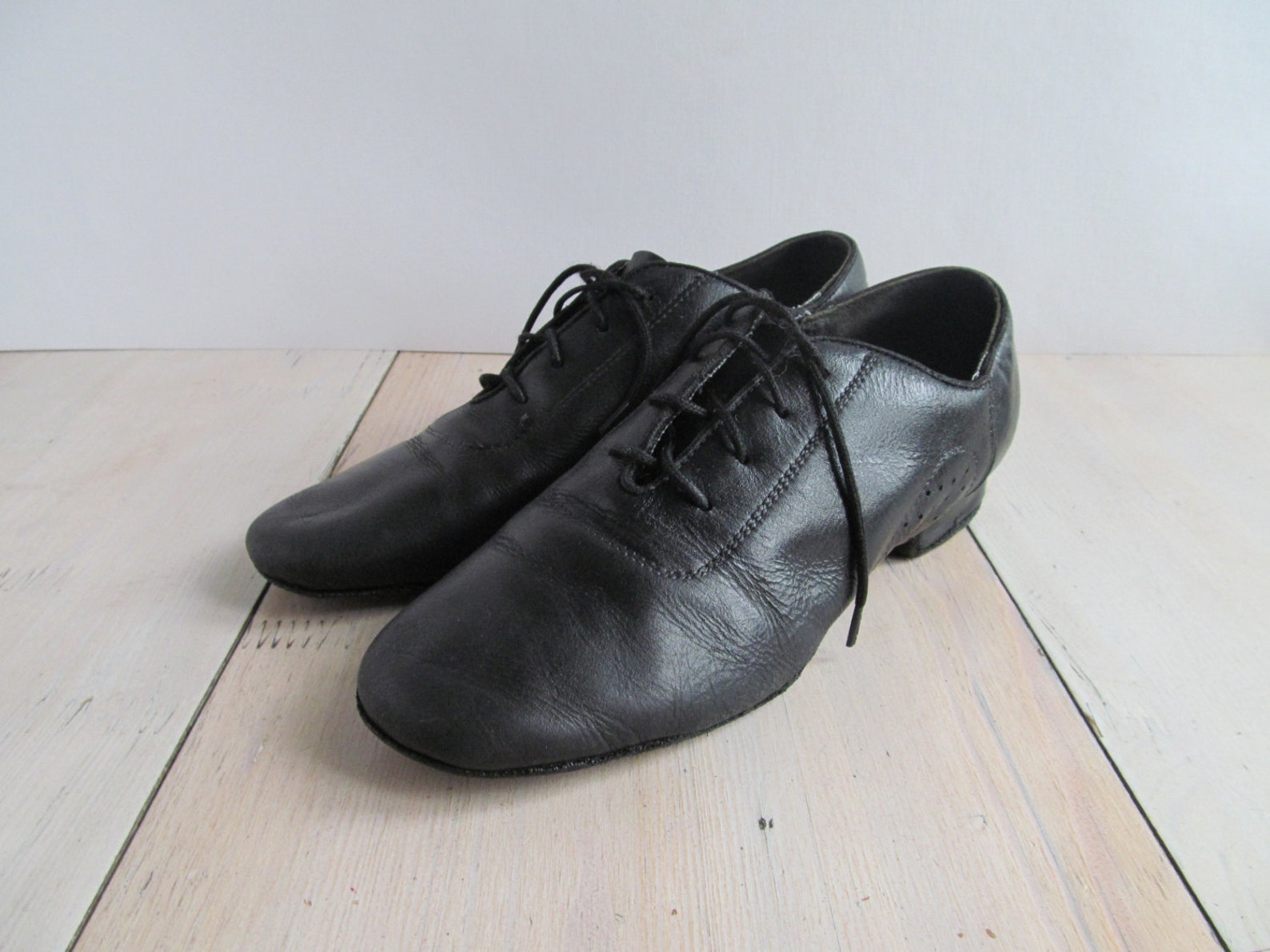 vintage ballet slippers - ballet shoes- black leather.