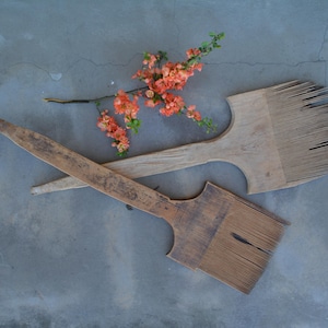 Antique wool comb 1930ies -  Set of 2 - Wool carder - Primitives rustic decor - Vintage tool -  Wooden comb - Primitive home decor..
