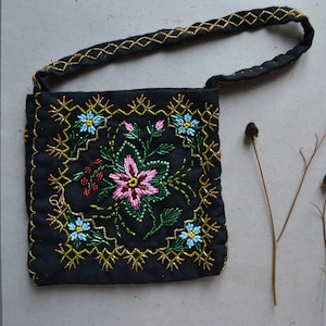 Sac vintage perlé - Sac vintage - Bessarabie Moldavie Roumanie - Décor rustique.