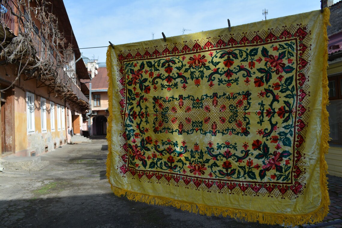 Vintage 1970's Luxurious Peluche Velvet Yellow Green Green | Etsy