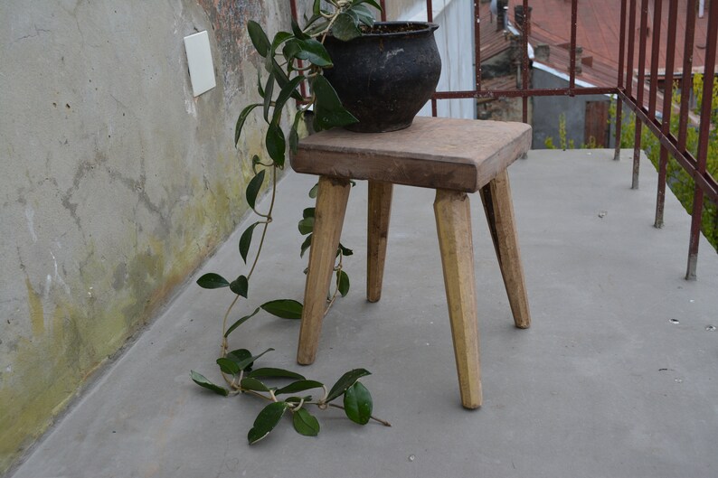 Primitive Handmade Stool - Rustic Farmhouse Seat - Rustic Wooden Bench ...