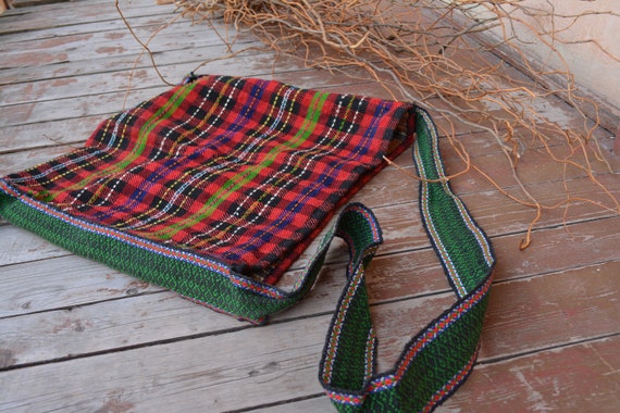 Handwoven wool shoulder bag - Vintage handwoven w… - image 6