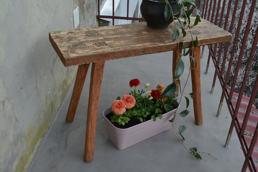 Primitive Handmade Stool - Rustic Farmhouse Seat - Rustic Wooden Bench ...