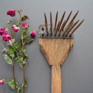 Antique wool comb 1930ies -  Wool carder - Primitives rustic decor -  Unique gift.