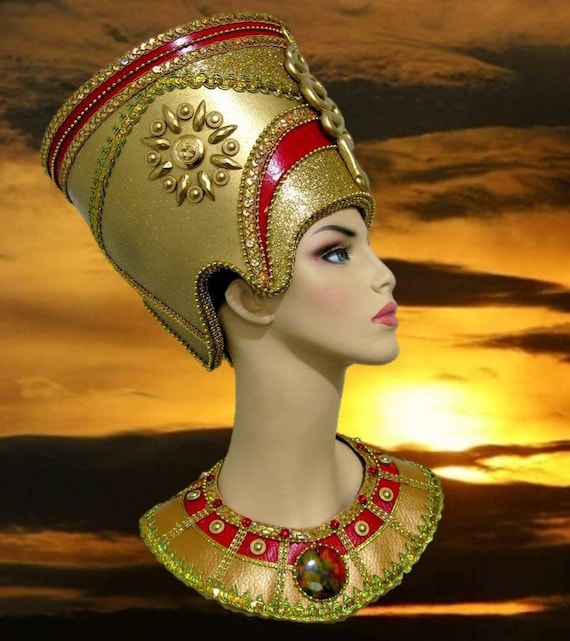 ベネチアンマスクMagnificient Nefertiti Gold Amazon.com: Queen