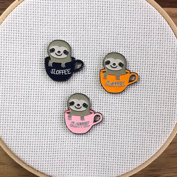 Cute Hanging Sloth Needle Minder