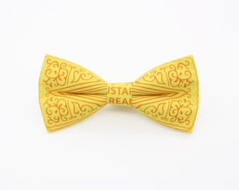 Custard Cream Biscuit Bowtie - Yellow British Biscuit Gift | Handmade Retro Cookie Bow Tie | Tea Time Accessory | Novelty Food Style