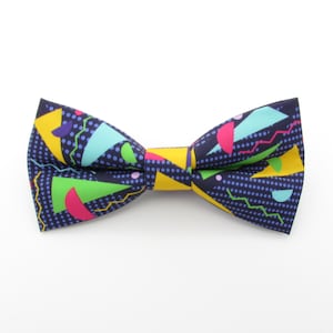 Retro Geometric Pattern Bowtie Set - Eighties Bowtie | Nineties Bowties | 80&#39;s | 90&#39;s | Themed Bowties | Vibrant Cufflinks |