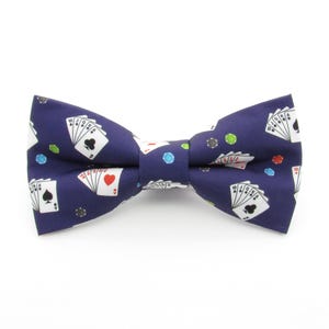Papillon Scala Reale - Papillon Giocatore di Carte / Papillon Gettoni da Poker e Mano di Carte / Papillon Uomo / Papillon Giocatore / Papillon Ragazzi / Papillon Carte Viola