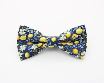Nœud papillon bleu marine à imprimé citrons - Formel sur le thème des fruits | Nœud papillon de mariage d'été | Nœuds papillon pour hommes | Nœud papillon original | Impression d'agrumes