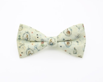 Cream Vintage Alice in Wonderland Bow Tie - John Tenniel Illustration Print Storybook Print