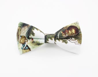 Alice & Cheshire Cat Bowtie - Vintage Storybook Print | Literary Book Lover Gift | Whimsical Rabbit Hole Bow Tie