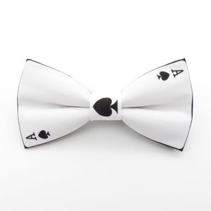 Set di papillon con asso di picche - Abbigliamento formale con carte / Papillon da poker / Papillon da casinò / Papillon insoliti / Scala reale / Gemelli con asso di carte