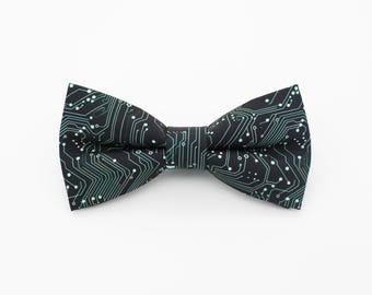 Circuit Board Bowtie Set - Tech-Inspired Nerdy Bow Tie | Geeky Science Gift | Handmade Cyberpunk Accessory | Black & Teal Computer Chip