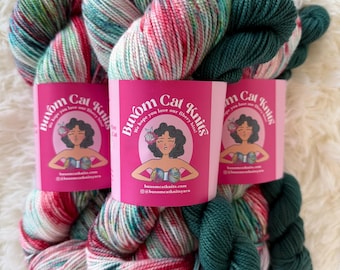 Snowberry Plump Sock Set Hand Dyed Yarn
