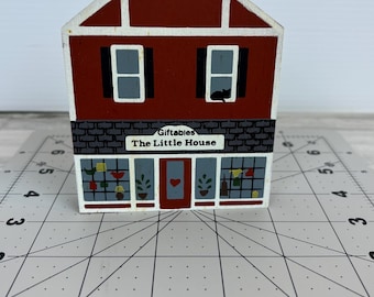 Vintage 1986 The Cat’s Meow Village The Little House Giftables Building Shelf Sitter Collectibles